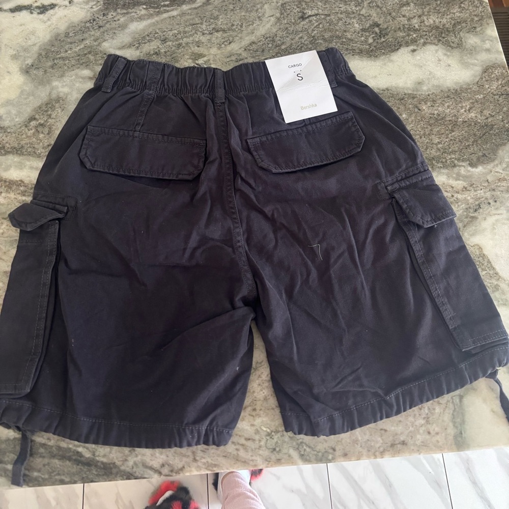Bershka,Men's Black Cargo Shorts Size: S
